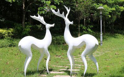 公園景區(qū)玻璃鋼兩只抽象梅花鹿雕塑