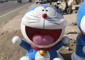 商場公園玻璃鋼彩繪機(jī)器貓哆啦A夢雕塑
