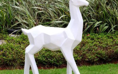 公園景觀裝飾品玻璃鋼白色幾何鹿雕塑