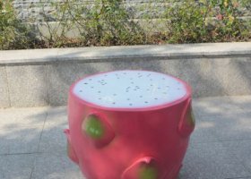 公園創(chuàng)意玻璃仿真水果火龍果雕塑