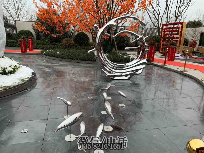人物雕塑實拍圖