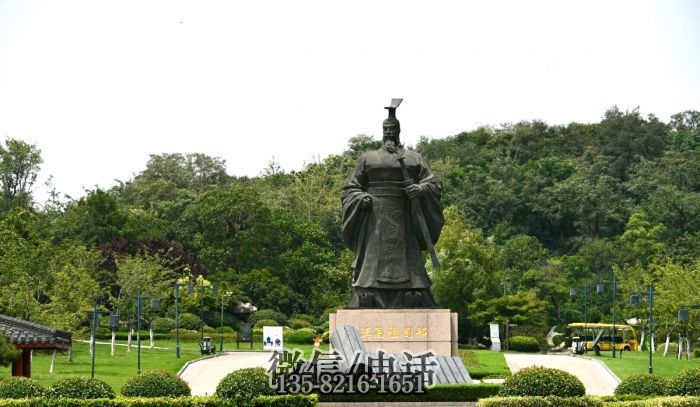 玻璃鋼人物雕塑